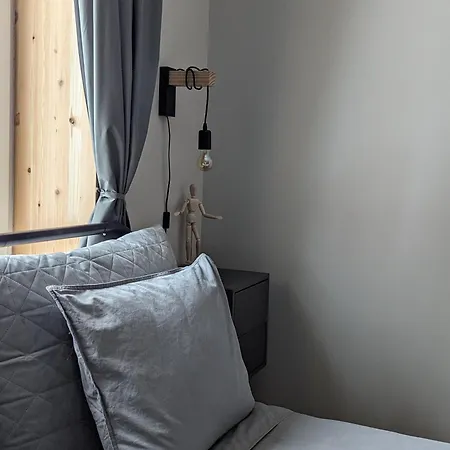 Mere Apartment - Private Yard, Sauna And Pet Friendly 公寓 *