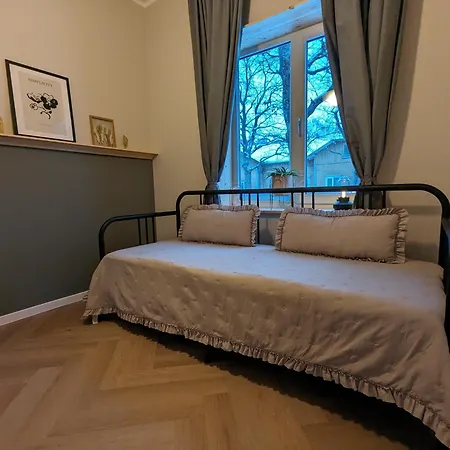 Mere - Private Yard, Sauna And Pet Friendly Daire