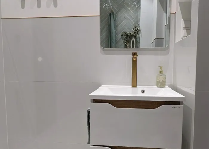 Mere - Private Yard, Sauna And Pet Friendly Apartment *