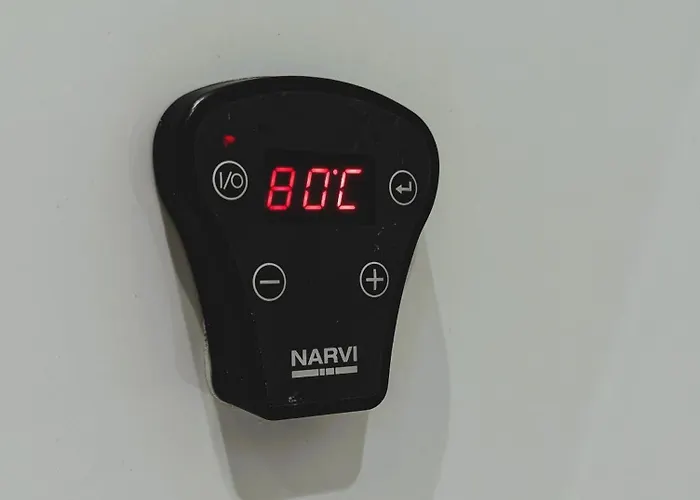 Mere - Private Yard, Sauna And Pet Friendly Parnu